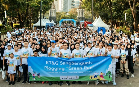 Photos from KT&G Sangsang Univ &#34;Green Run&#34; Environmental Cleanup Activity